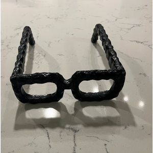 Decorative glasses (not to wear)